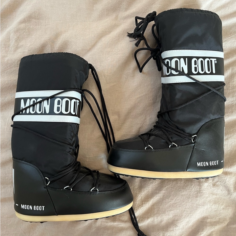 Icon Black Nylon Moon Boots